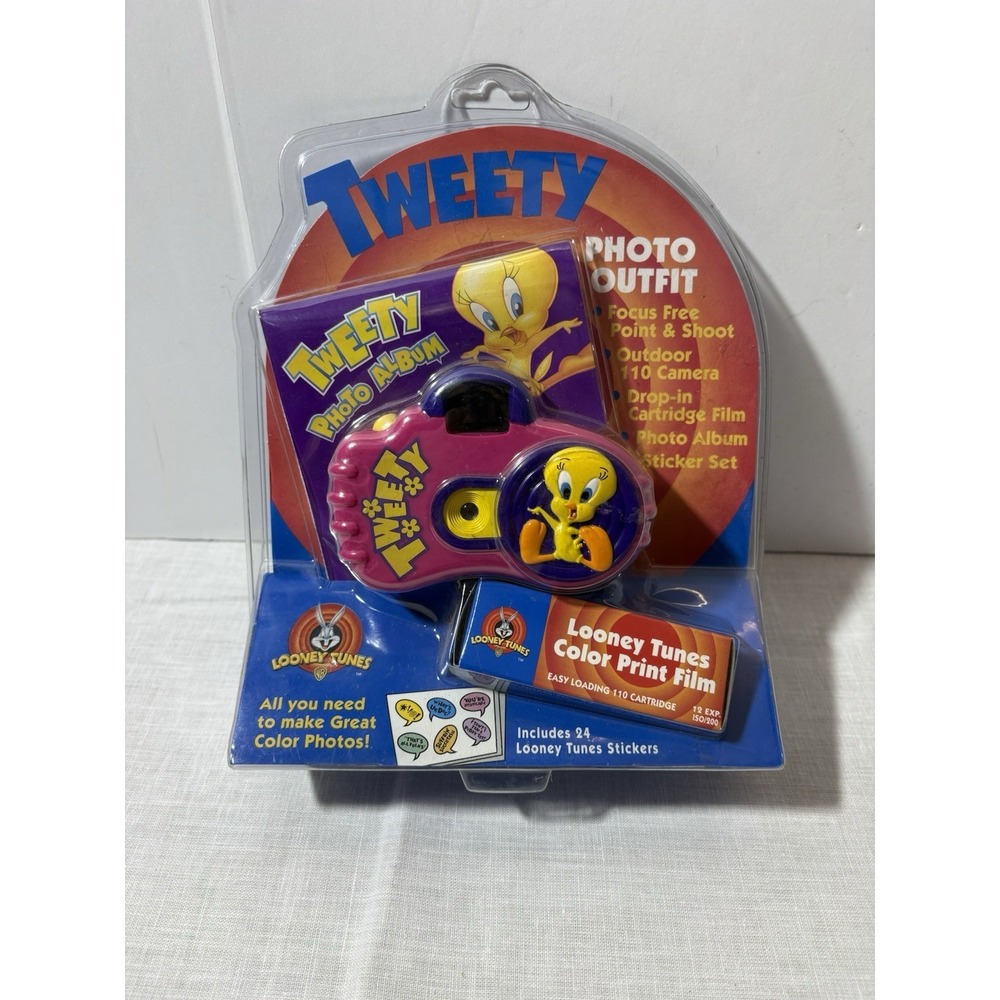 Vintage 1998 Looney Tunes Tweety Bird 110  Point & Shoot Camera